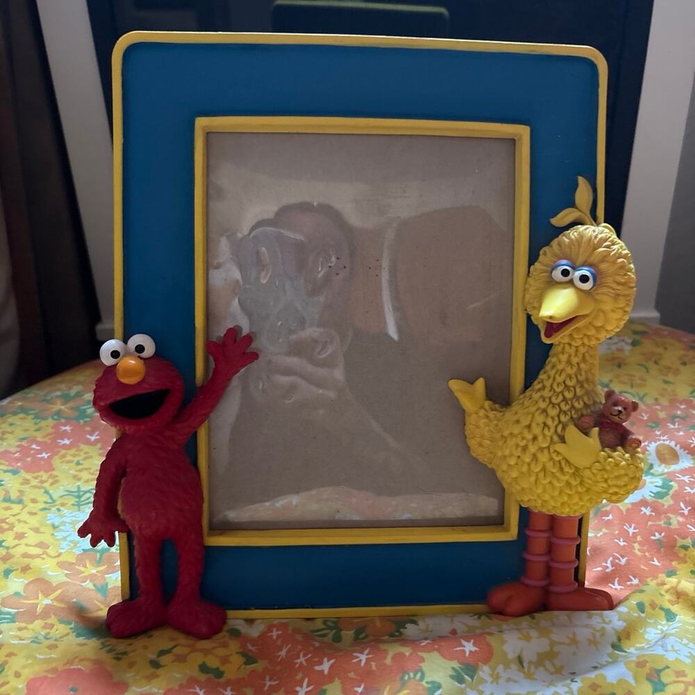 Sesame Street Elmo Big Bird Picture Frame 2012 3D Kids Room Decor
Vintage